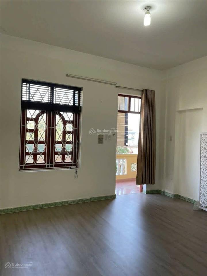 Cho thuê căn hộ 55m2 1pn cmt8 phường nhiêu lộc