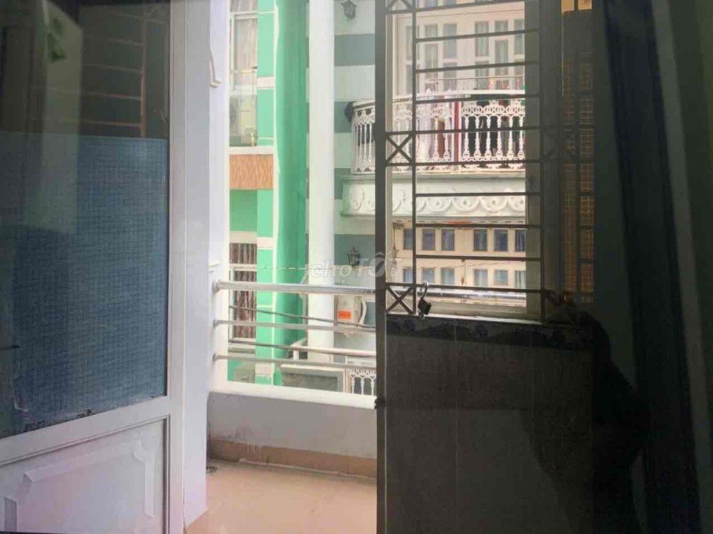 Cho thuê phòng quận 10 diện tích 16m vuông