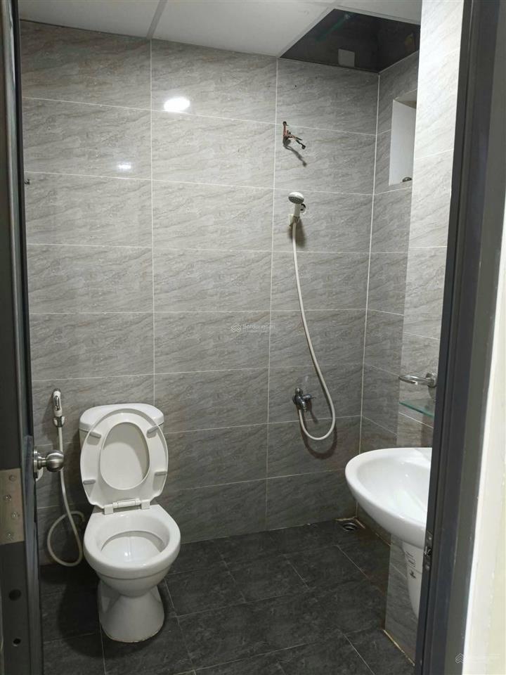 Chính chủ bán căn góc 64m², gồm 2 pn và 2 vệ sinh chung cư thủ thiêm garden.  0399 050 ***
