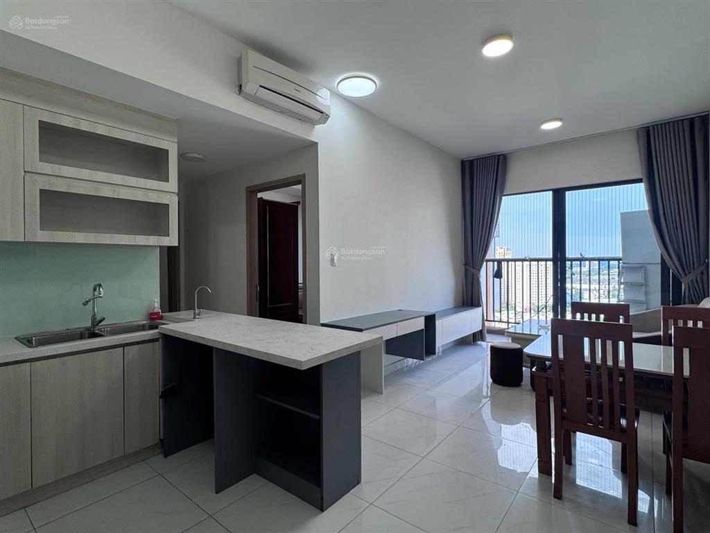Cho thuê căn hộ safira khang điền,đường võ chí công , quận 9 gồm 2 pn và 2wc có nội thất