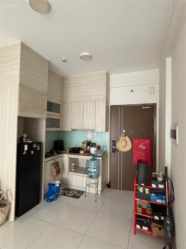 Cho thuê căn hộ safira khang điền, đường võ chí công. gồm 1 pn + 1 và 1 wc đầy đủ nội thất
