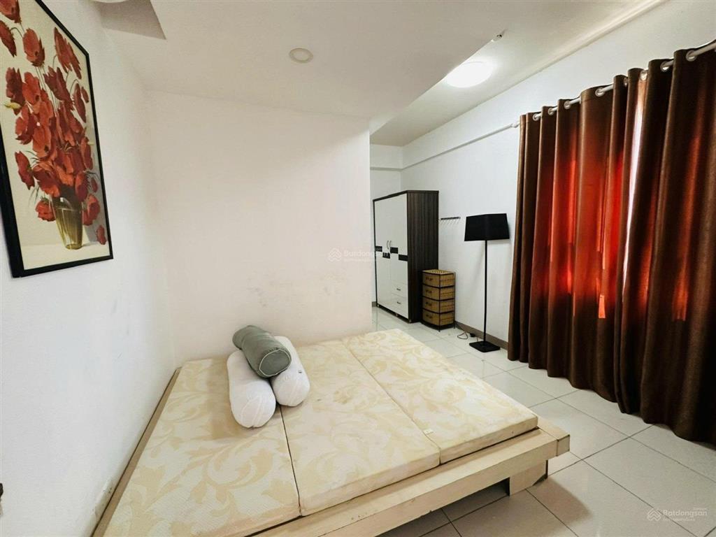 Cần cho thuê căn hộ sky 9, đường liên phường, long trường, hcm. 2pn, 2wc có nội thất 7,5 tr/th