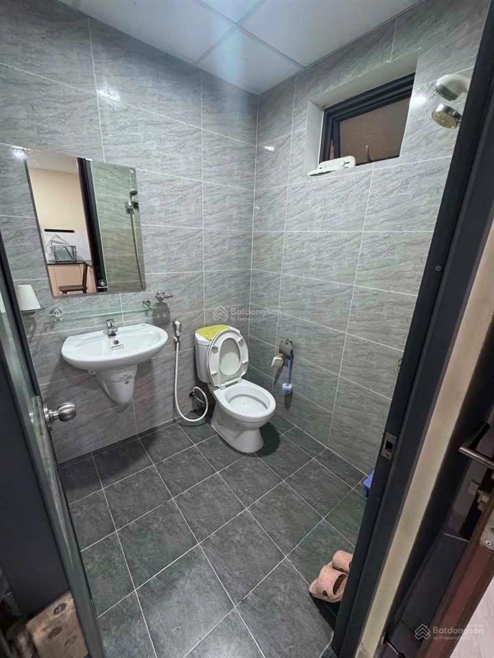 Chính chủ cần bán căn hộ thủ thiêm garden 64m², gồm 2 pn và 2 vệ sinh, có sổ hồng