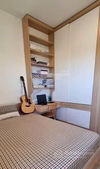 Cho thuê căn góc 70m gồm 2 pn và 2 vệ sinh đầy đủ nội thất chung cư hausneo.  0901 460 ***