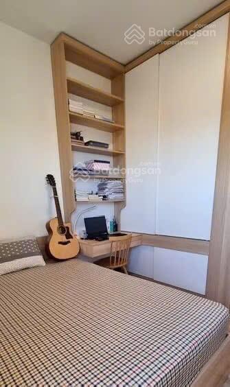Cần cho thuê gấp căn hộ hausneo, quận 9 cũ, căn góc 2pn, 2 vệ sinh đầy đủ nội thất. 0901 460 ***