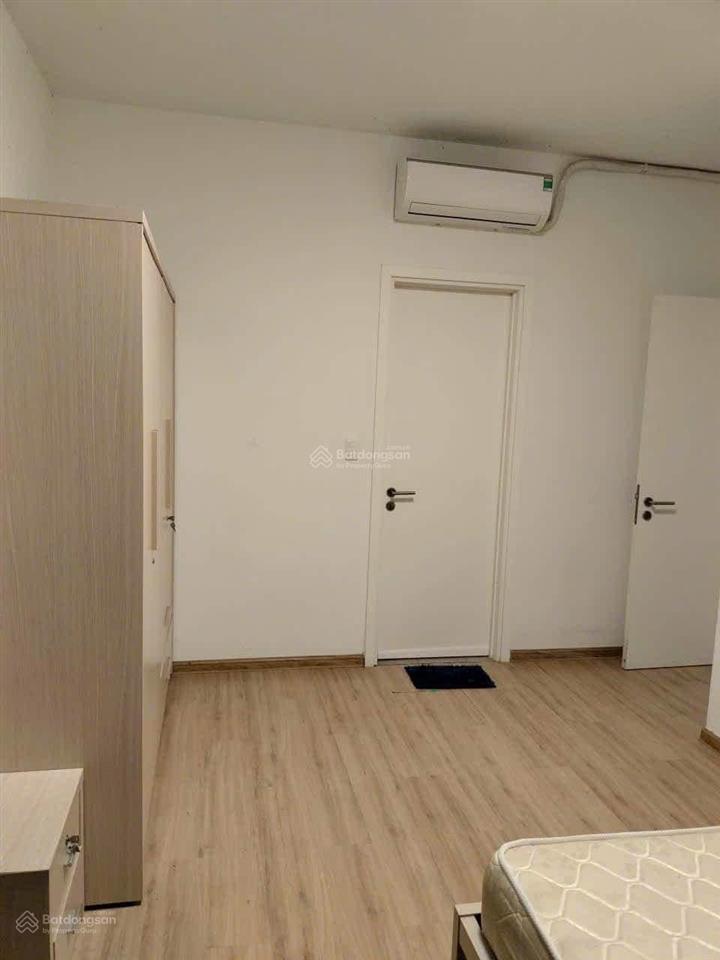 Cho thuê căn hộ hausneo, quận 9 cũ gồm 3 phòng ngủ, 2 vệ sinh có nội thất.  0901 460 ***