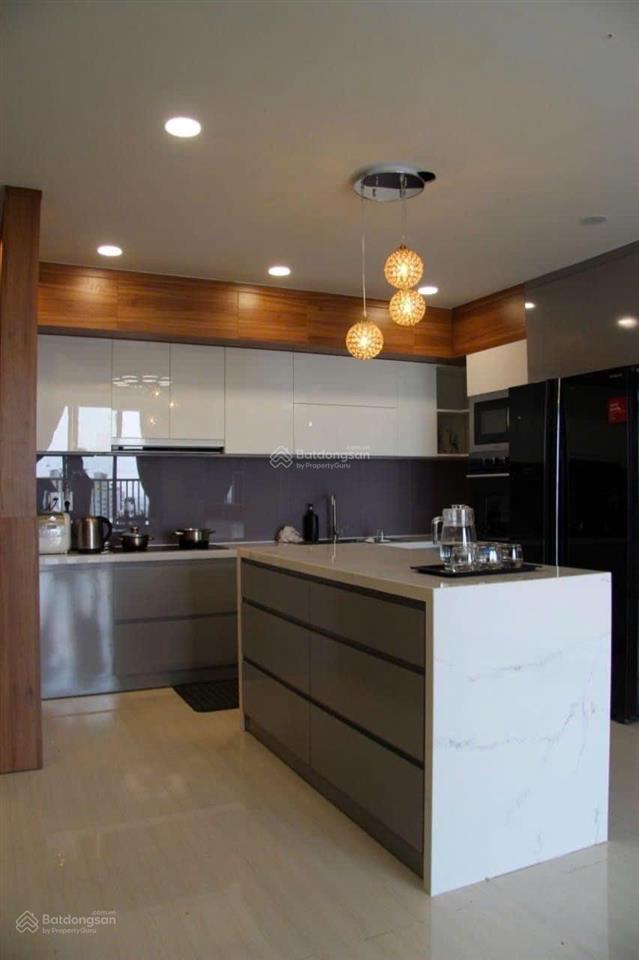 Cho thuê một số căn pedhouse sky 9 nằm ngay vòng xoay liên phường quận 9 cũ. gồm 3 phòng ngủ,2wc