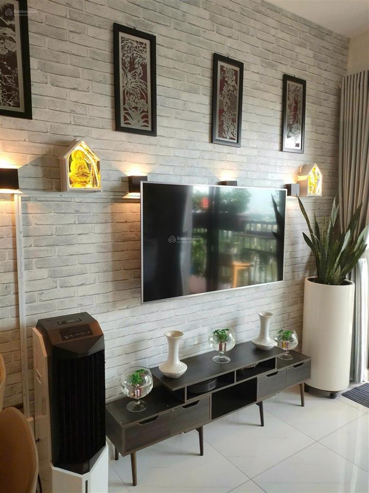 Cho thuê căn hộ safira khang điền. dt 68m gồm 2 pn, 2 vệ sinh đầy đủ nội thất. 10tr/tháng
