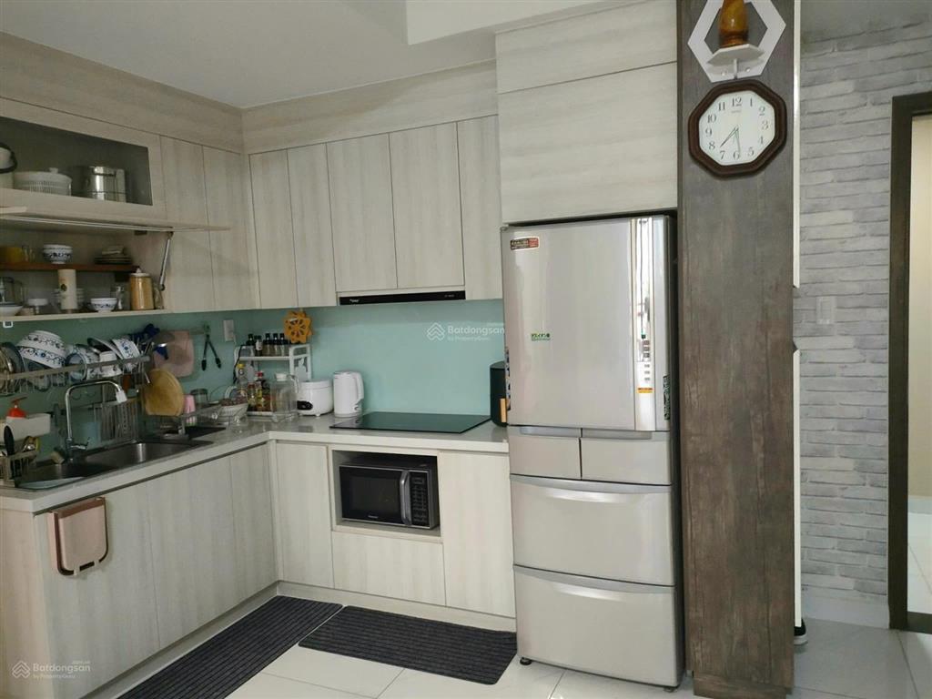 Cho thuê căn hộ safira khang điền. dt 68m gồm 2 pn, 2 vệ sinh đầy đủ nội thất. 10tr/tháng