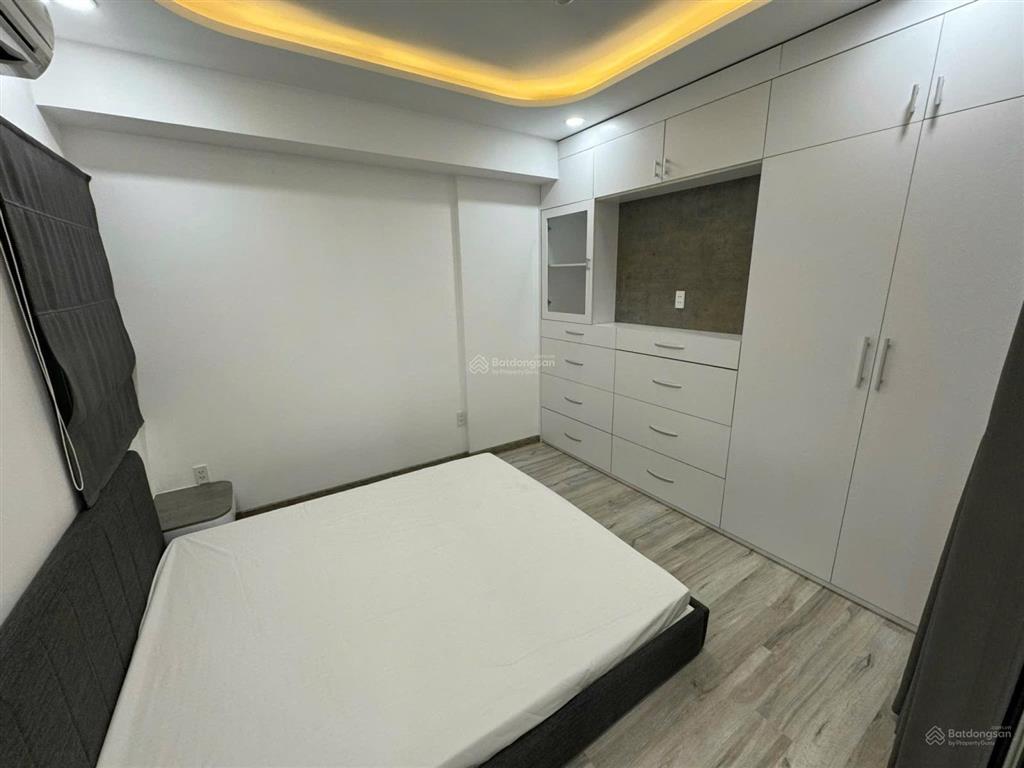 Cho thuê căn hộ flora anh đào,đường đỗ xuân hợp.55m gồm 1 pn + 1 và 1 vệ sinh đầy đủ nội thất