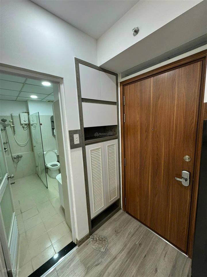 Cho thuê căn hộ flora anh đào,đường đỗ xuân hợp.55m gồm 1 pn + 1 và 1 vệ sinh đầy đủ nội thất