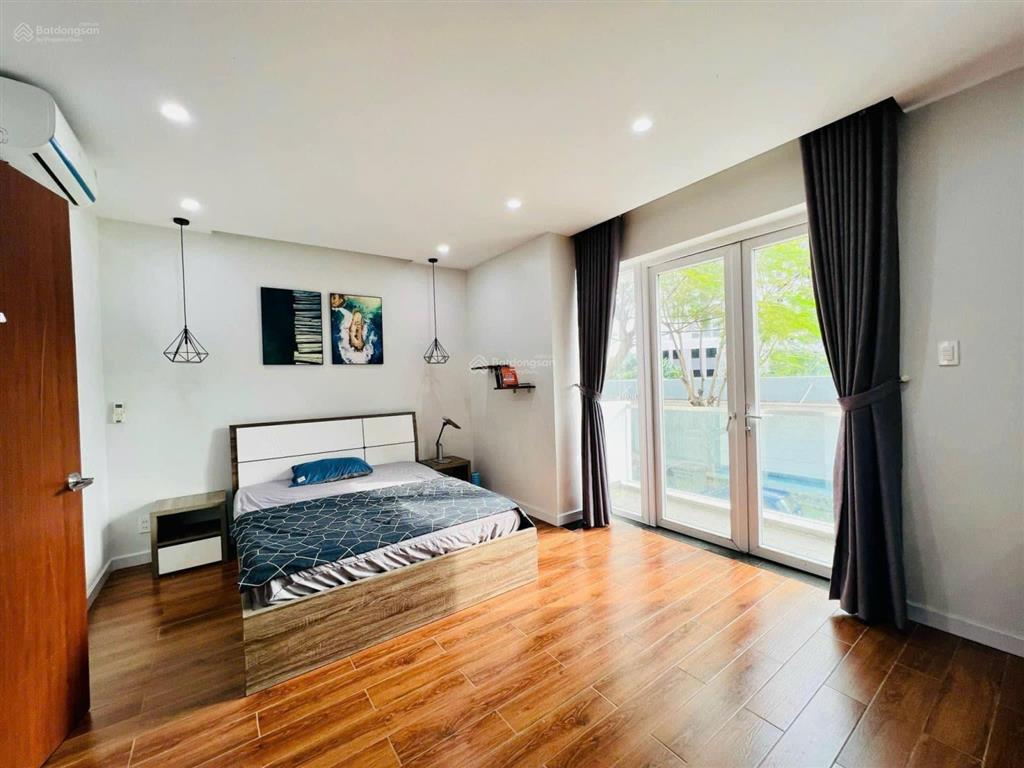 Cho thuê nhà phố marita khang điền, đường liên phường. 100m. 1 trệt 2 lầu có 3pn và 3vs có nội thất