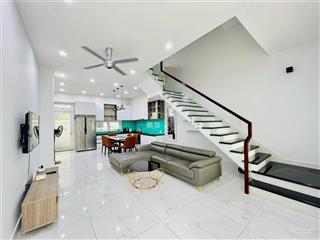 Cho thuê nhà phố marita khang điền, đường liên phường. 100m. 1 trệt 2 lầu có 3pn và 3vs có nội thất