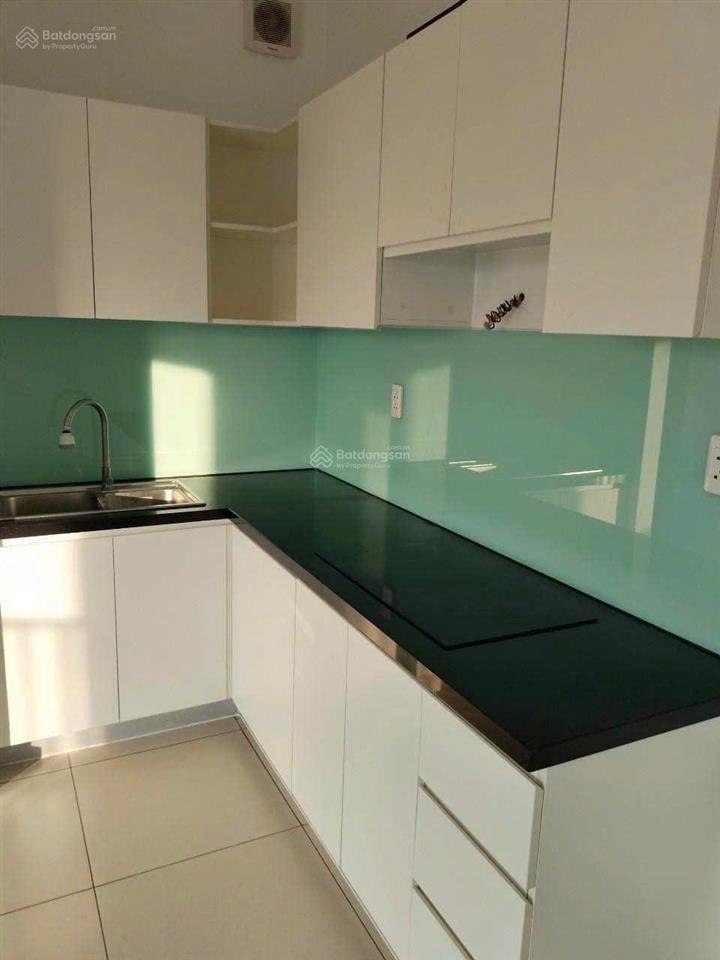 Bán gấp căn hộ hausneo, rẻ hơn thị trường 200 đến 300 triệu. gồm 2pn, 2vs có nội thất