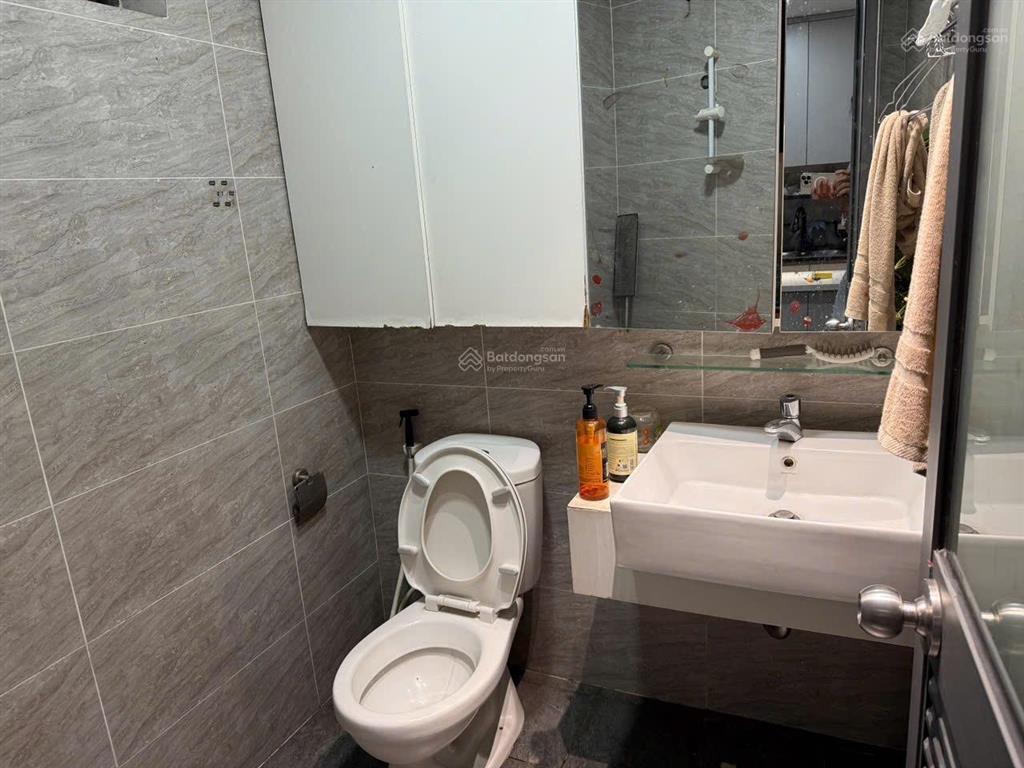 Cho thuê căn hộ thủ thiêm garden, đường liên phường, 64m2 gồm 2 pn, 2 vệ sinh đầy đủ nội thất