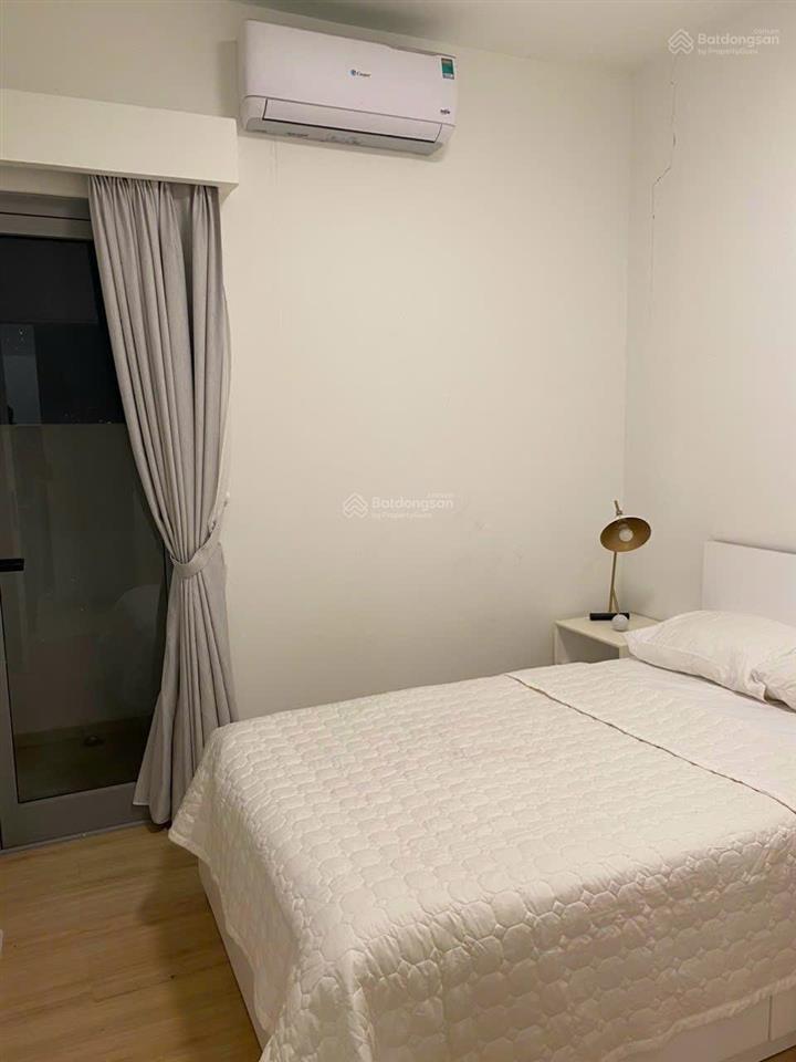 Hạ giá 450 triệu xuống còn 4 tỷ 050 triệu căn hausneo 2pn, 2 vệ sinh đầy đủ nội thất 0901 460 ***