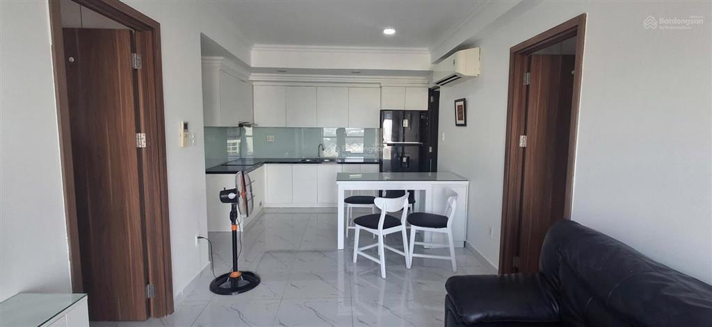Cho thuê căn hộ flora kikyo, quận cũ. 68m căn góc 2pn, 2 vệ sinh đầy đủ nội thất