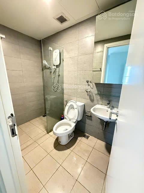 Chính chủ bán căn hộ hausneo, quận 9 gồm 3pn và 2wc có sổ hồng.  0901 460 ***