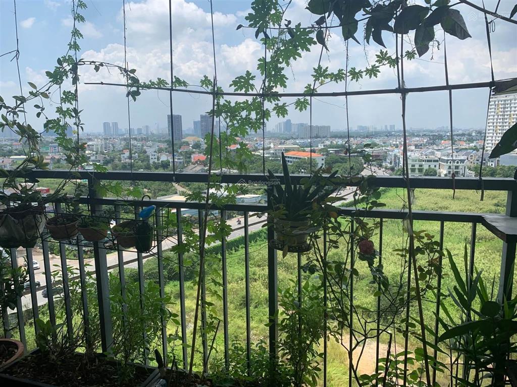 Bán căn hộ thủ thiêm garden,đường liên phường,quận 9 gồm 2 pn và 2 wc có sổ hồng.3 tỷ 350