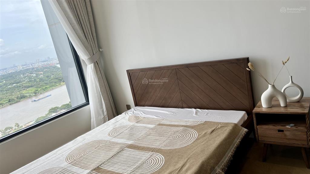 Toà west 2pn view sông nhà full nội thất