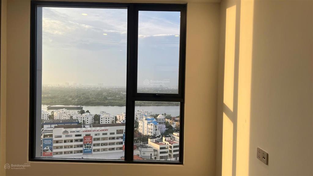 Bán căn góc 3pn view sông. nhà mới nguyên bản 100%. giá chỉ 17.5 tỷ lumiere riverside