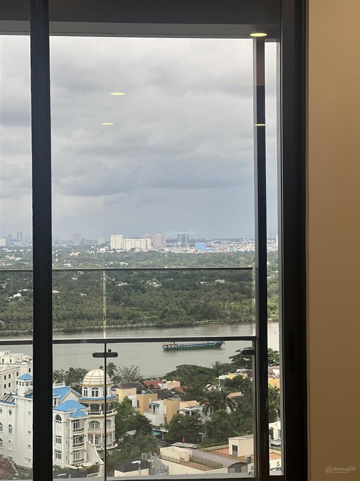 Bán căn góc 3pn view sông. nhà mới nguyên bản 100%. giá chỉ 17.5 tỷ lumiere riverside