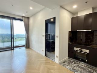 Bán căn 1 phòng ngủ view sông. đã có sổ hồng. giá chỉ 9.5 tỷ lumiere riverside