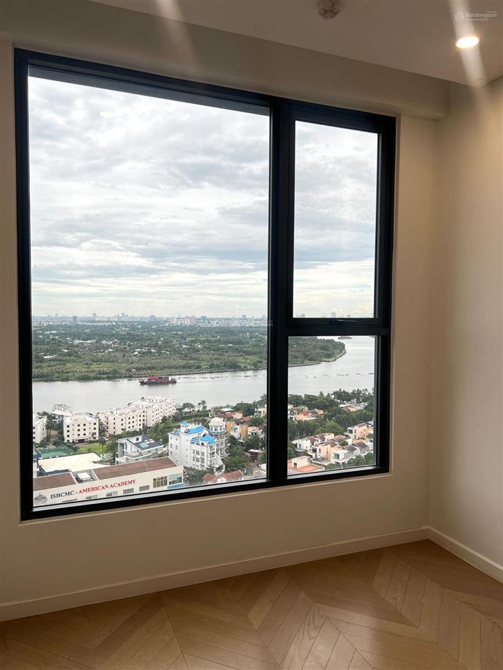 Bán căn góc 3pn view sông nhà mới 100% lumiere riverside. giá chỉ 16,3 tỷ all in
