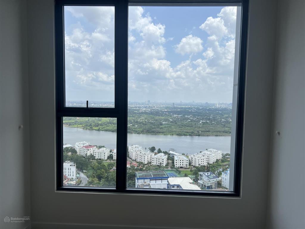 Bán căn góc 3pn view sông nhà mới 100% lumiere riverside. giá chỉ 16,3 tỷ all in