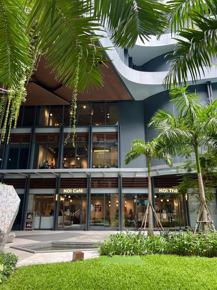 Căn 2 phòng ngủ góc lumiere riverside. sổ hồng sẵn. view hồ bơi siêu đẹp