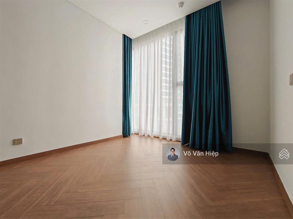 41 triệu/tháng căn góc 3 phòng ngủ view sông nội thất cơ bản