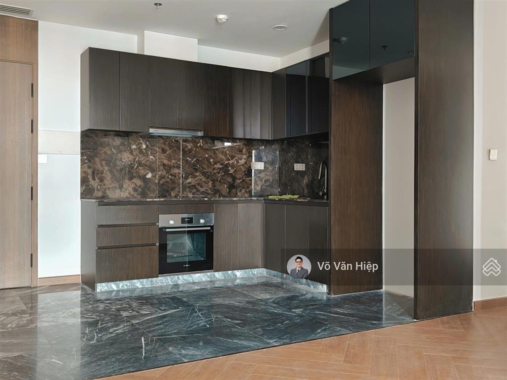 41 triệu/tháng căn góc 3 phòng ngủ view sông nội thất cơ bản