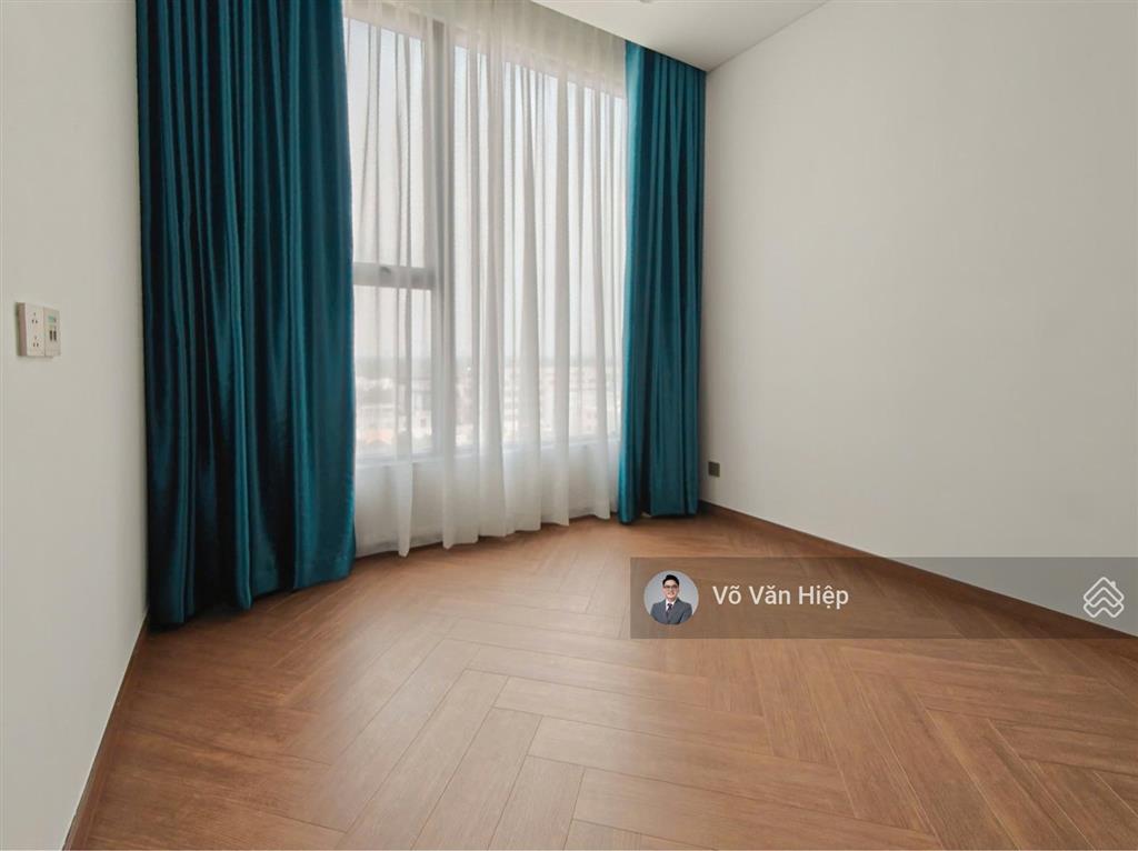 41 triệu/tháng căn góc 3 phòng ngủ view sông nội thất cơ bản