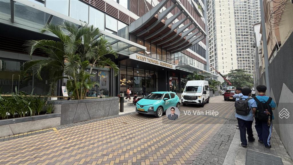 Bán cắt lỗ 8 tỷ  giá chỉ 19 tỷ shophouse sở hữu lâu dài tại lumiere riverside
