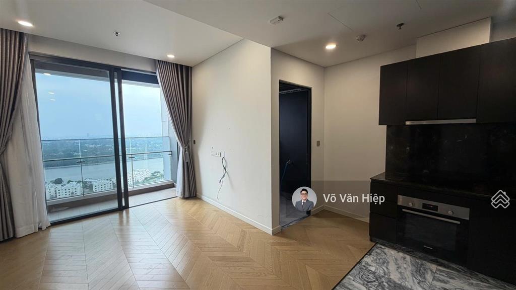 View sông 2 phòng ngủ nhà trống cho thuê giá 33 triệu lumiere riverside