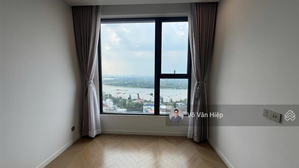 View sông 2 phòng ngủ nhà trống cho thuê giá 33 triệu lumiere riverside