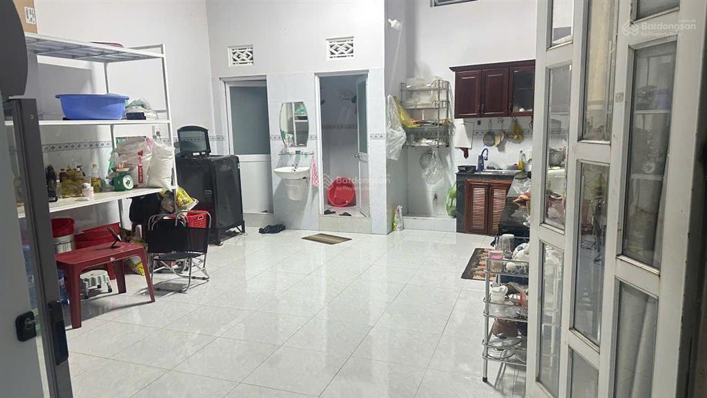 Bán nhà 3 mặt đường gần giáo xứ lộc lâm