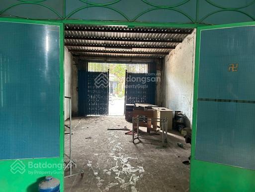 Cắt lỗ 5,8 tỷ buông sổ nhà hai mặt tiền huỳnh văn nghệ