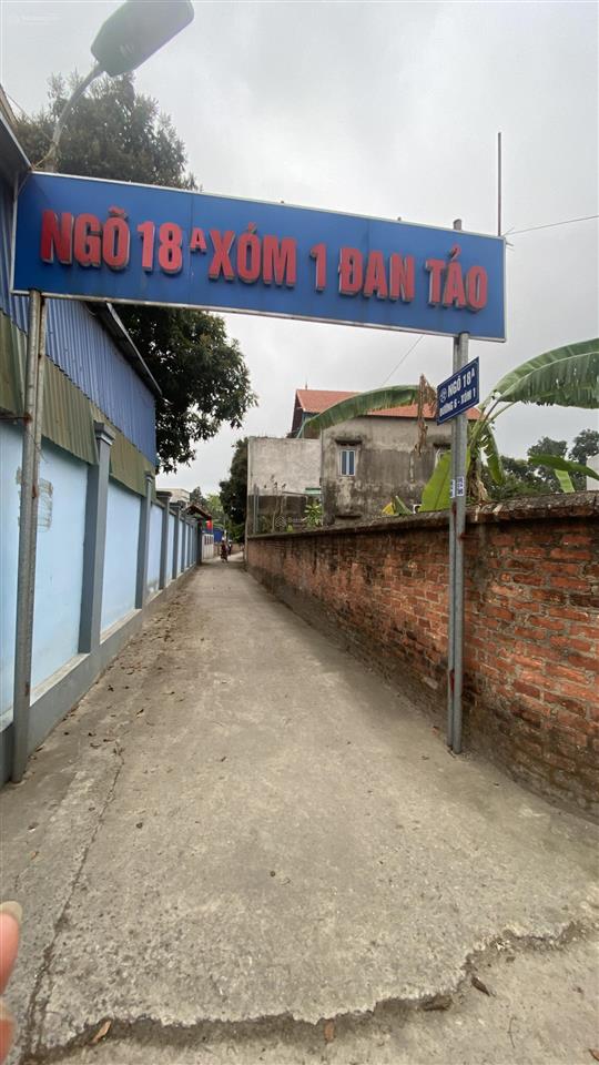 Gđ muốn bán mảnh đất 147,2 m2 vuông đất ở xóm 1 thôn đan tảo sóc sơn hà nội giá 25 tr / 1 m vuông