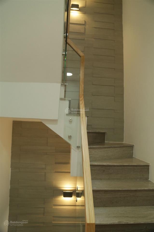 Chính chủ, bán nhà riêng tại 102/7/6, cống quỳnh, 12,5 tỷ, 48,4 m2, 3.4 x 13.31