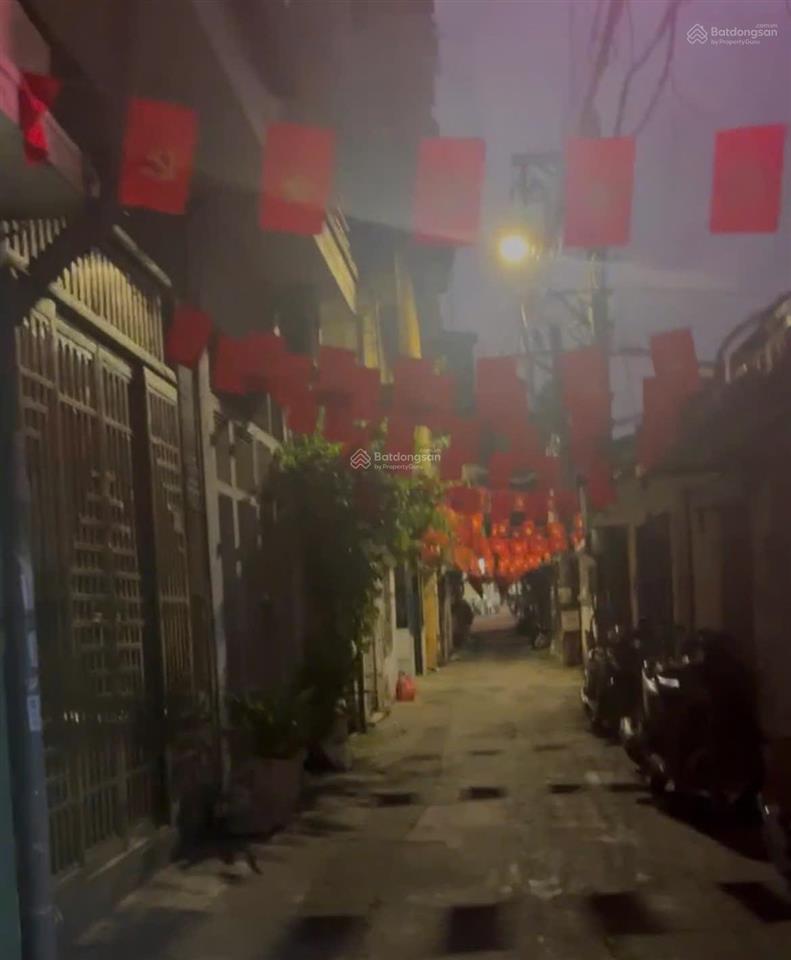 Cho thuê nhà 2 tầng ô tô đỗ cửa.đường trần đại nghĩa kéo dài khu bách kinh xây.phù hợp ở,kinh doanh