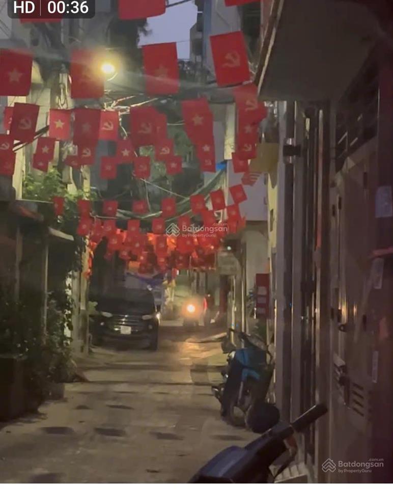 Cho thuê nhà 2 tầng ô tô đỗ cửa.đường trần đại nghĩa kéo dài khu bách kinh xây.phù hợp ở,kinh doanh