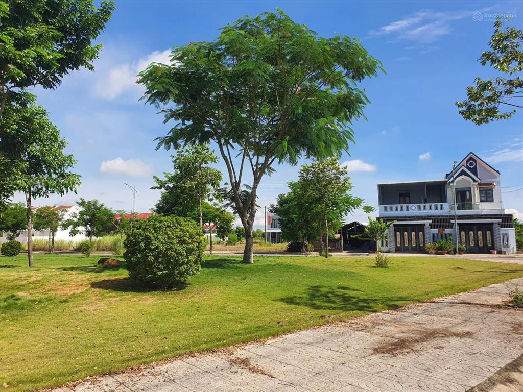 132m2 lô đất nền khu dịch vụ hỗn hợp vsip mặt tiền 13m