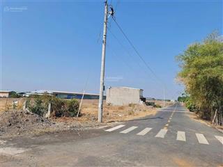 Một lô đất cực đẹp cần bán nhanh. giá rẻ nhất khu vực.  0385 313 ***