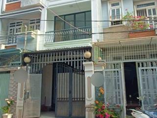 Nhà ngay phạm văn đồng, đường rộng 4 lầu, sổ hồng riêng