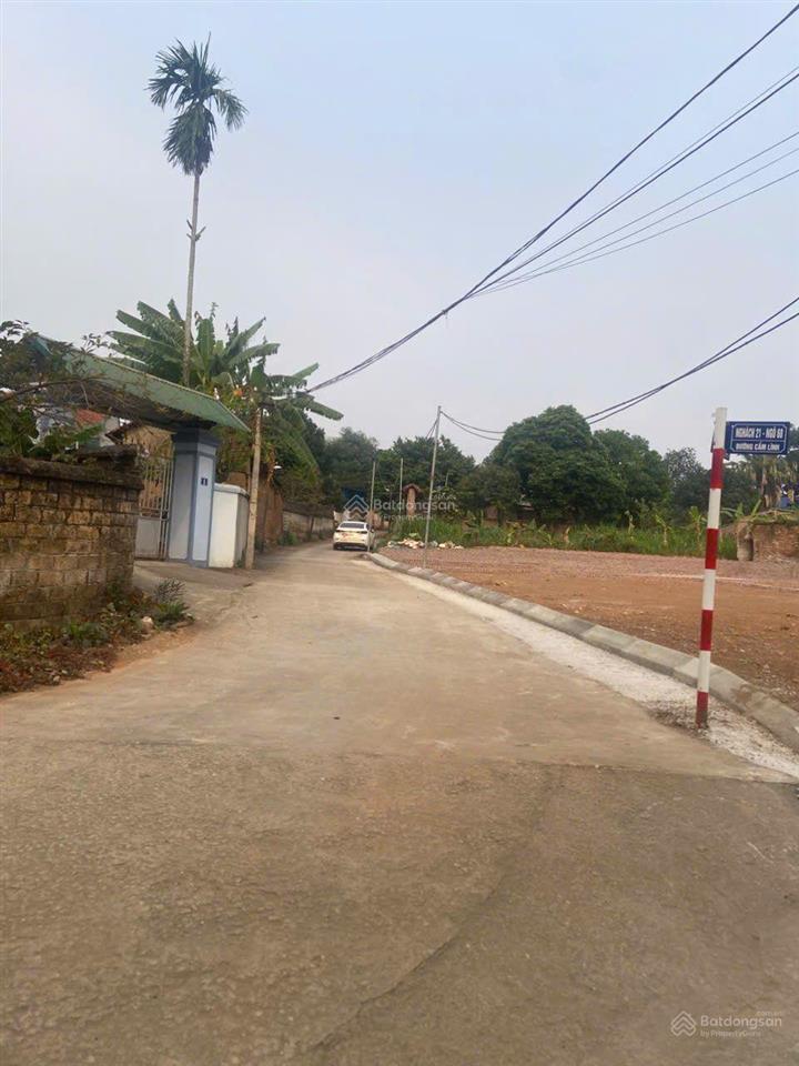 Chính chủ bán 100m2 full thổ cư. hơn 700tr có ngay hộ khẩu hà nội