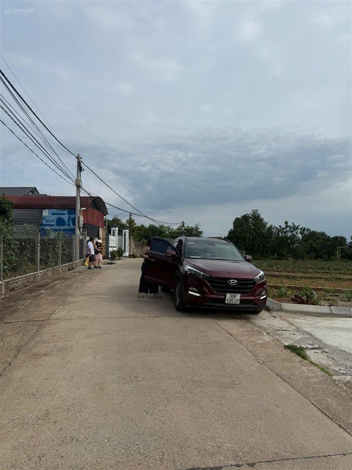 Chính chủ em bán 100m full thổ cư tại thôn ngọc nhị, cẩm linh, ba vì