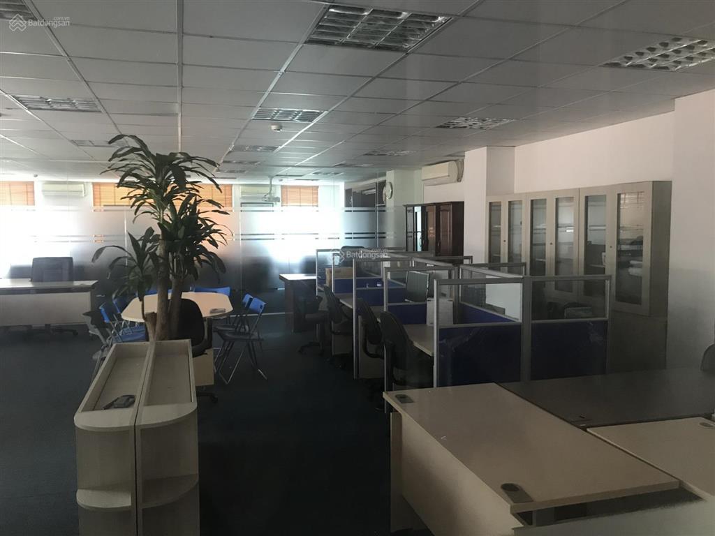 Cho thuê văn phòng hạng a tại 9/106 hoàng quốc việt, cầu giấy, diện tích 153m2 đầy đủ tiện nghi
