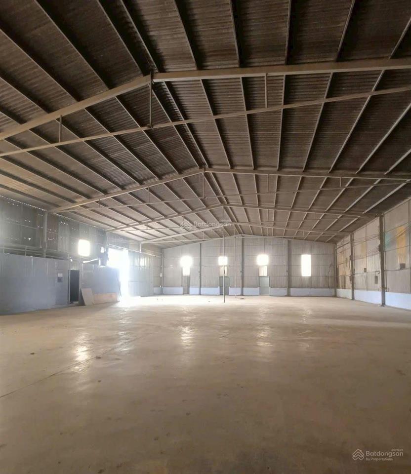 Cho thuê kho 1500m2,85 triệu/th, pccc, đường hoàng hữu nam, thủ đức ( q9 cũ)