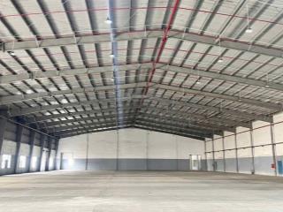 Cho thuê kho xưởng 2500m2, pccc tự động, gần khu công nghệ cao thủ đức